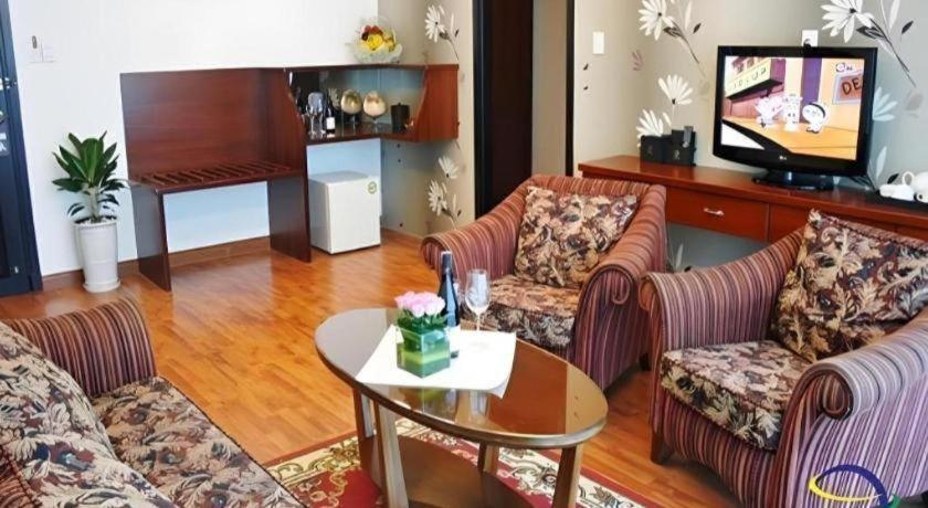 Hotel Universe 3*